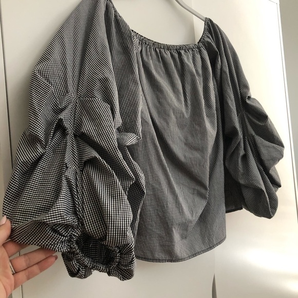 BEAUTIFUL PETERSYN TOP xs/s puffed bell sleeves long sleeve - Picture 2 of 3